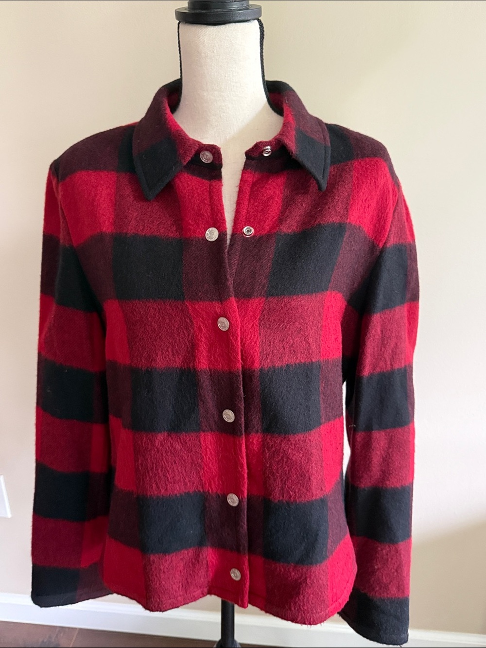 Evan Picone Red Black Buffalo Plaid Button Up Shirt Jacket
Shacket Wool Blend 12